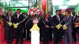 Vietnamese nationals in Thailand welcome new headquarters  - ảnh 1